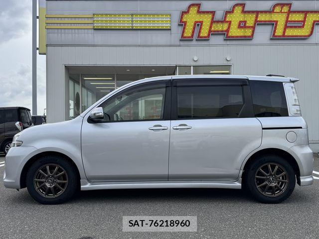 Toyota SIENTA 2014-04 6673644-8