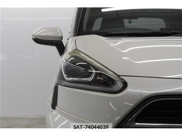 Toyota SIENTA 2015-12 6673639-11