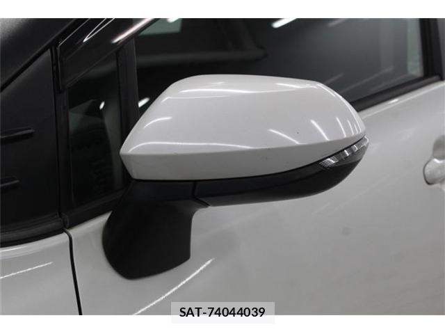 Toyota SIENTA 2015-12 6673639-16