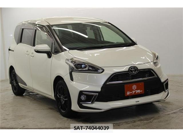 Toyota SIENTA 2015-12 6673639-2