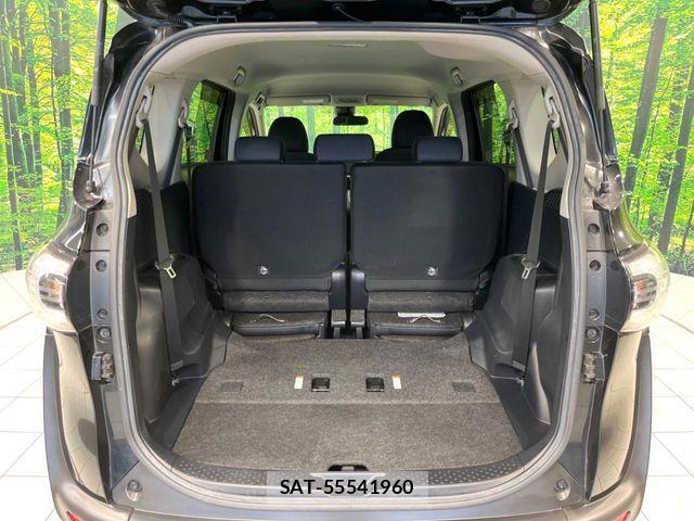 Toyota SIENTA 2016-09 6673636-10