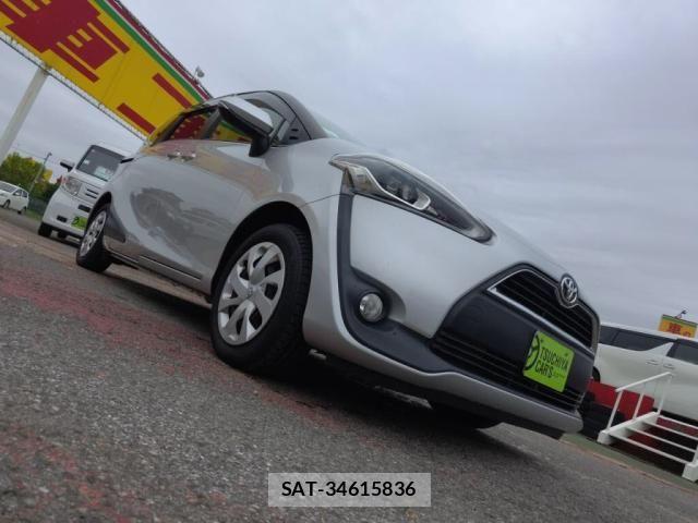 Toyota SIENTA 2017-09 6678069-24
