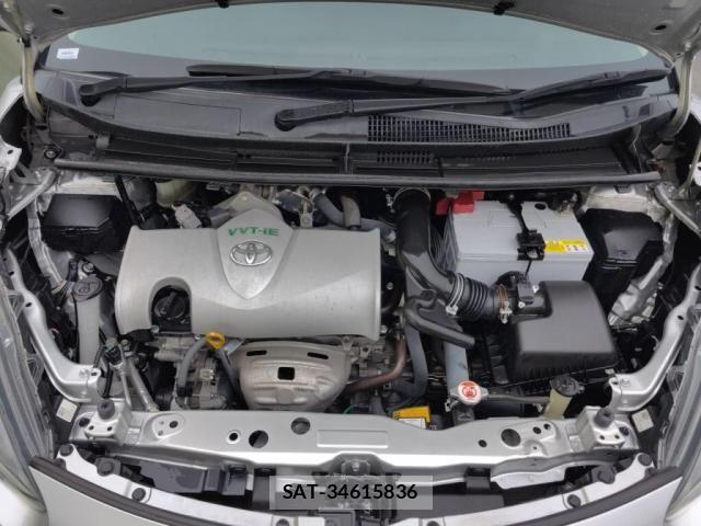 Toyota SIENTA 2017-09 6678069-29