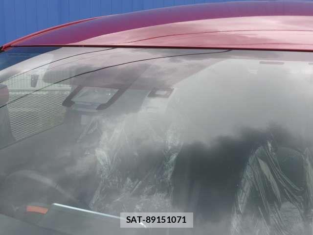 Toyota SIENTA 2018-09 6678064-18