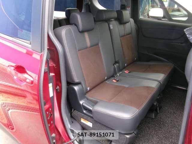 Toyota SIENTA 2018-09 6678064-7