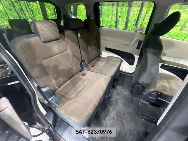 Toyota SIENTA 2015-07 6678072-9