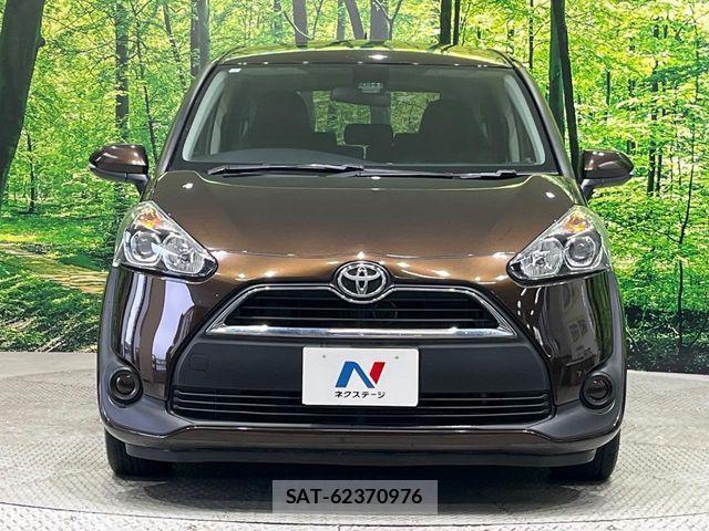 Toyota SIENTA 2015-07 6678072-15