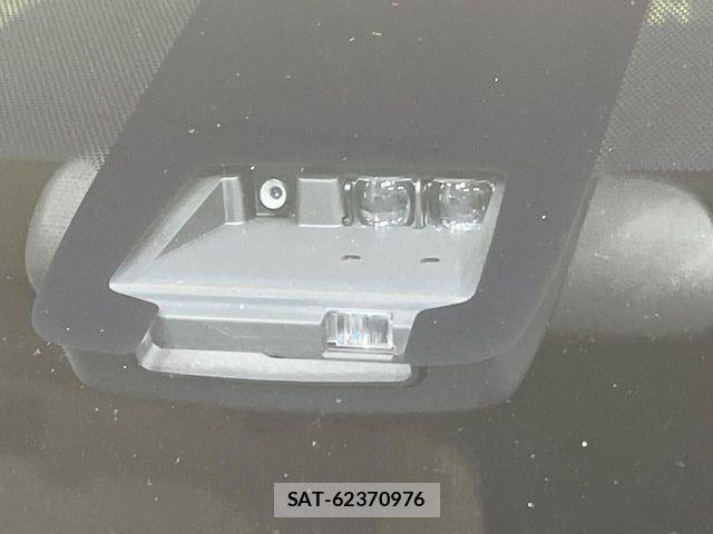 Toyota SIENTA 2015-07 6678072-2