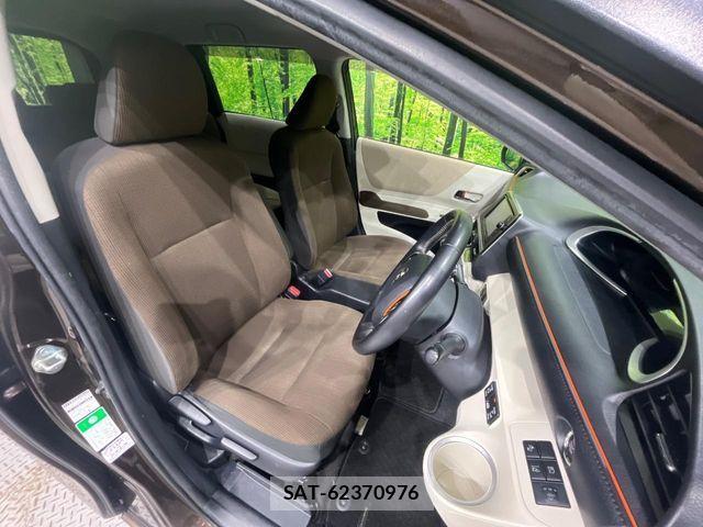Toyota SIENTA 2015-07 6678072-8