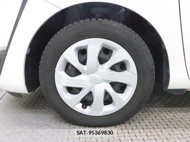 Toyota SIENTA 2015-12 6682868-26