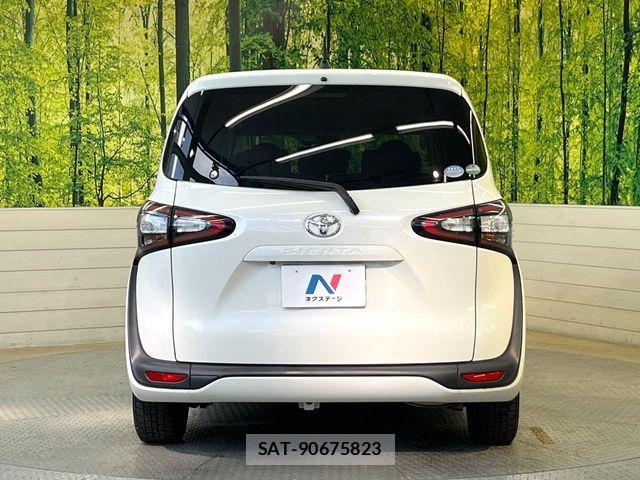 Toyota SIENTA 2015-11 6684004-15