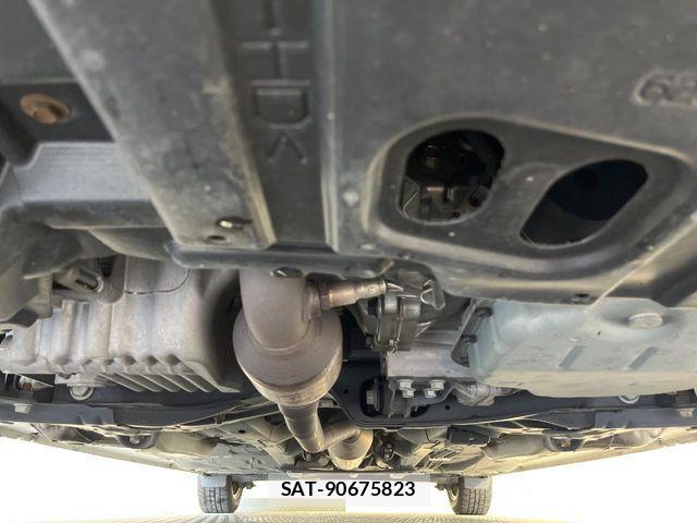 Toyota SIENTA 2015-11 6684004-18