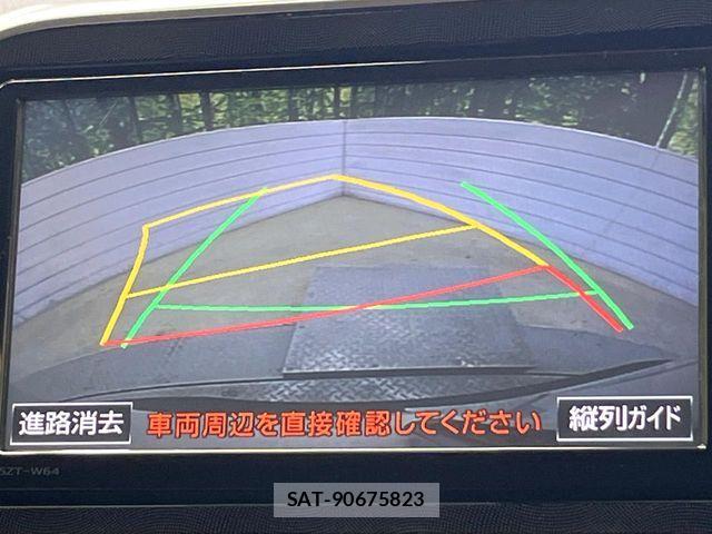 Toyota SIENTA 2015-11 6684004-4