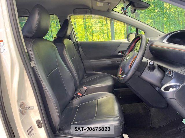 Toyota SIENTA 2015-11 6684004-7