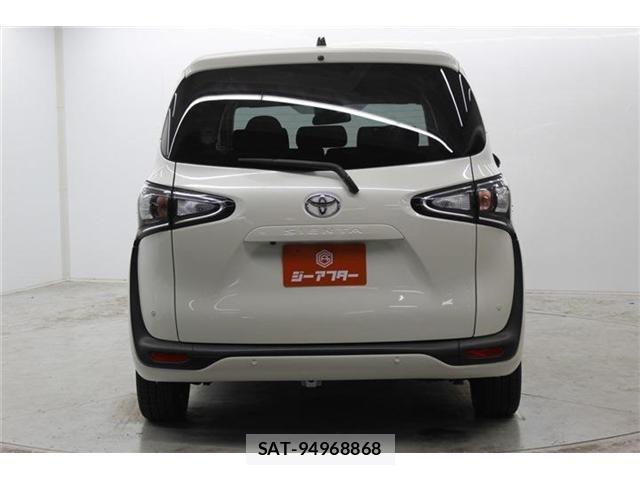 Toyota SIENTA 2021-03 6682867-4