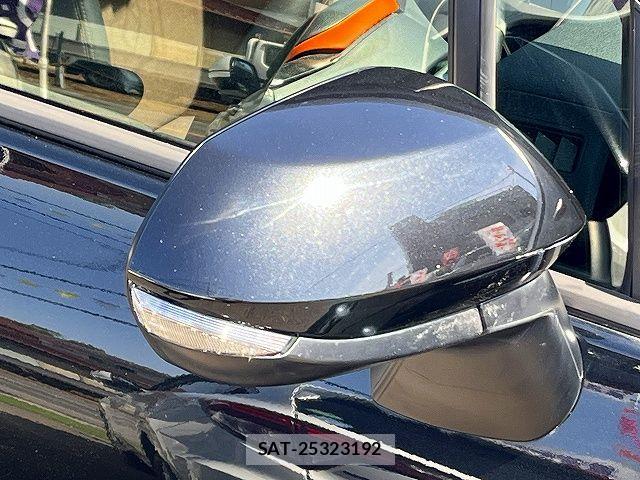 Toyota SIENTA 2020-09 6691261-24