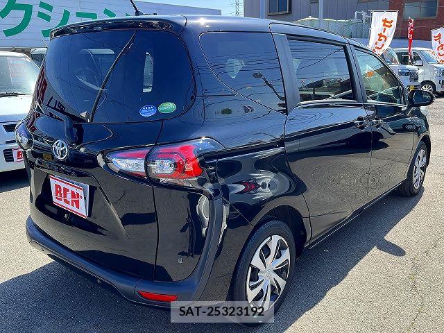 Toyota SIENTA 2020-09 6691261-2