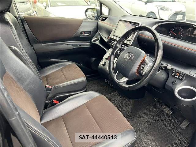 Toyota SIENTA 2018-12 6691264-12