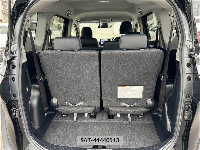 Toyota SIENTA 2018-12 6691264-17