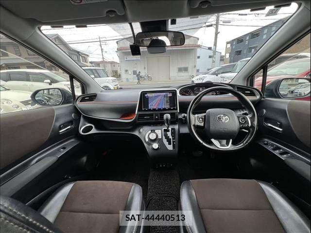 Toyota SIENTA 2018-12 6691264-2