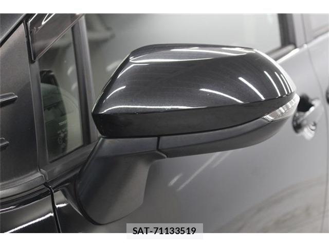 Toyota SIENTA 2016-07 6691265-16