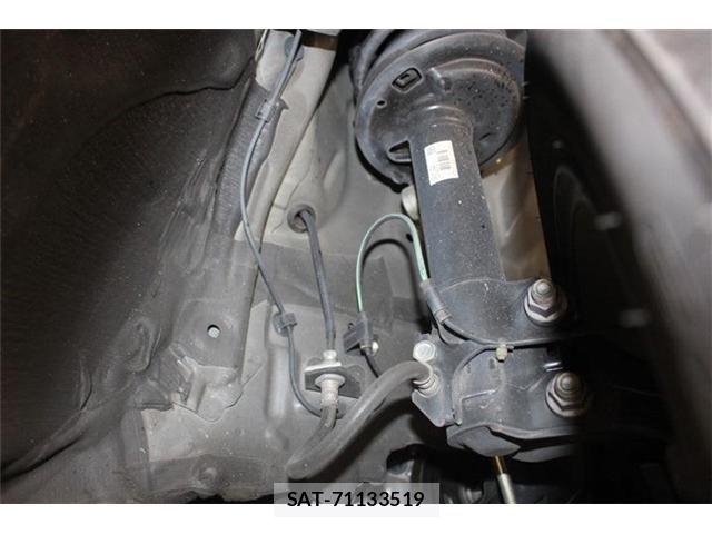 Toyota SIENTA 2016-07 6691265-19
