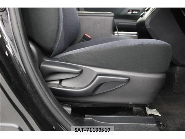Toyota SIENTA 2016-07 6691265-27