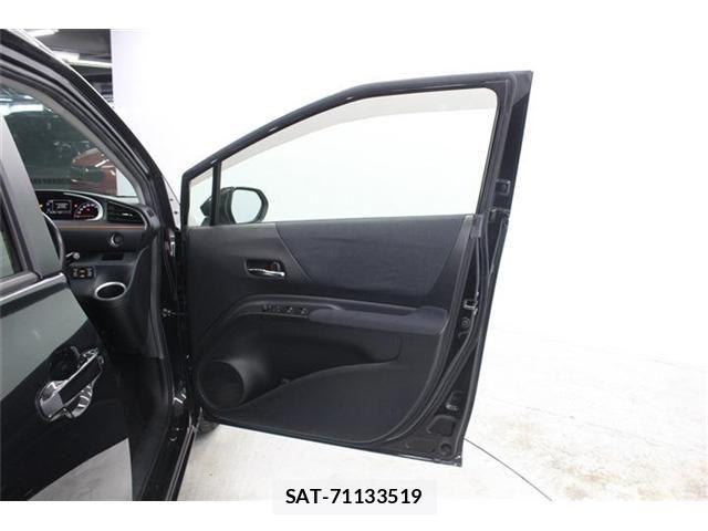 Toyota SIENTA 2016-07 6691265-29