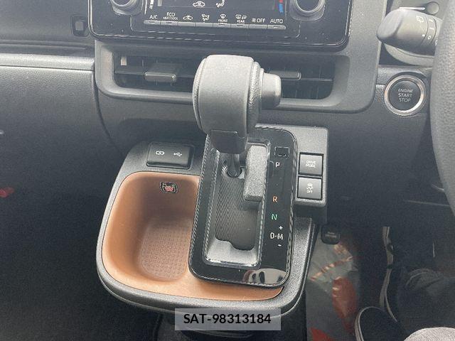 Toyota SIENTA 2023-03 6717259-12