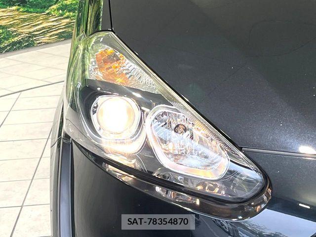 Toyota SIENTA 2015-10 6717273-11