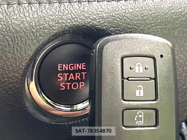 Toyota SIENTA 2015-10 6717273-5