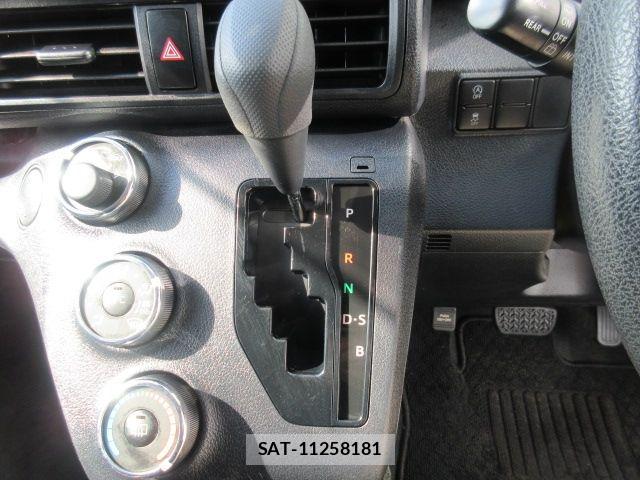 Toyota SIENTA 2015-09 6753292-16