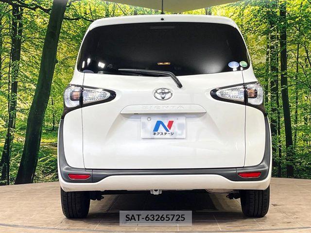 Toyota SIENTA 2018-02 6753291-15