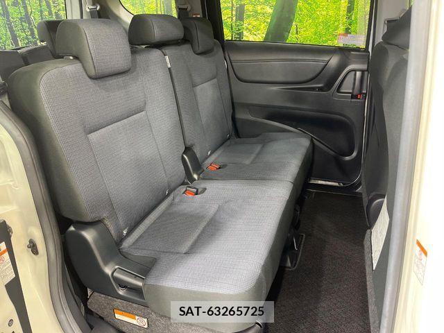 Toyota SIENTA 2018-02 6753291-8