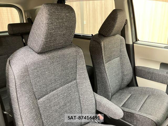 Toyota SIENTA 2024-02 6753287-18