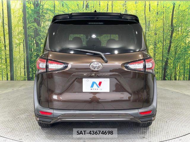 Toyota SIENTA 2018-11 6753290-15