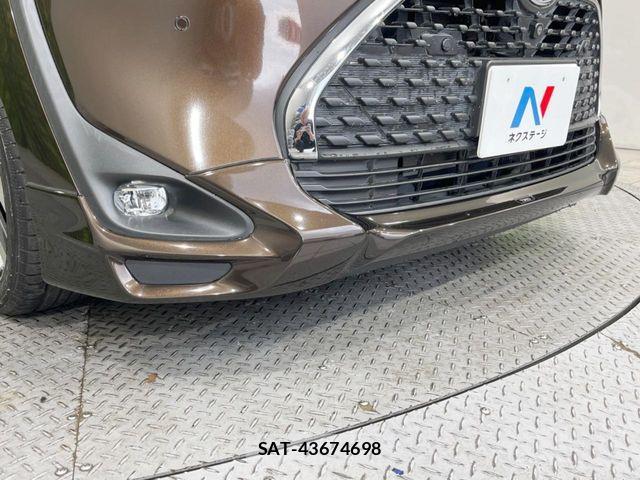 Toyota SIENTA 2018-11 6753290-2