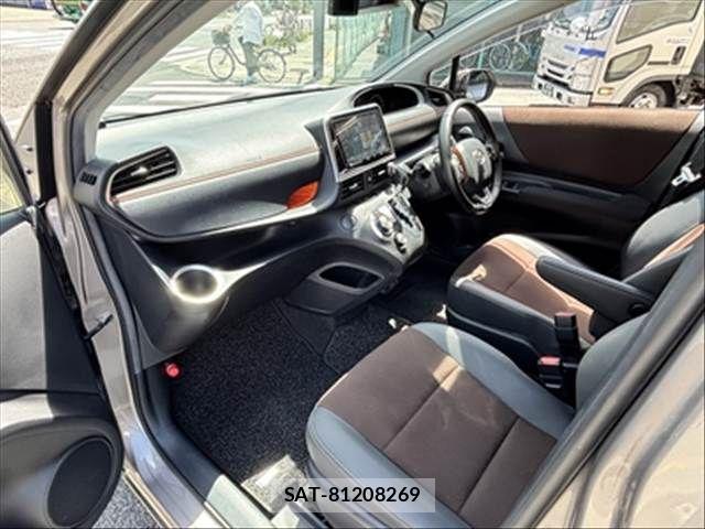 Toyota SIENTA 2021-07 6753288-28