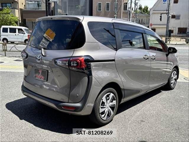 Toyota SIENTA 2021-07 6753288-2