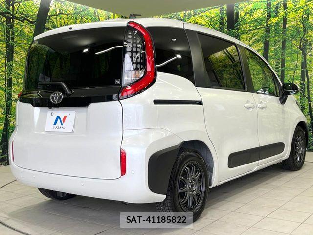 Toyota SIENTA 2024-10 6753286-17