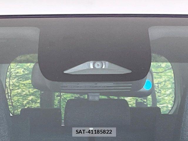 Toyota SIENTA 2024-10 6753286-2