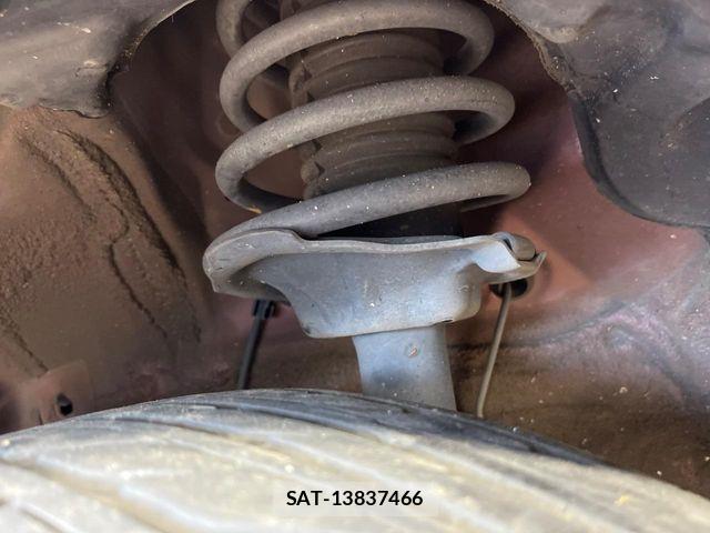 Toyota SIENTA 2012-06 6753295-19