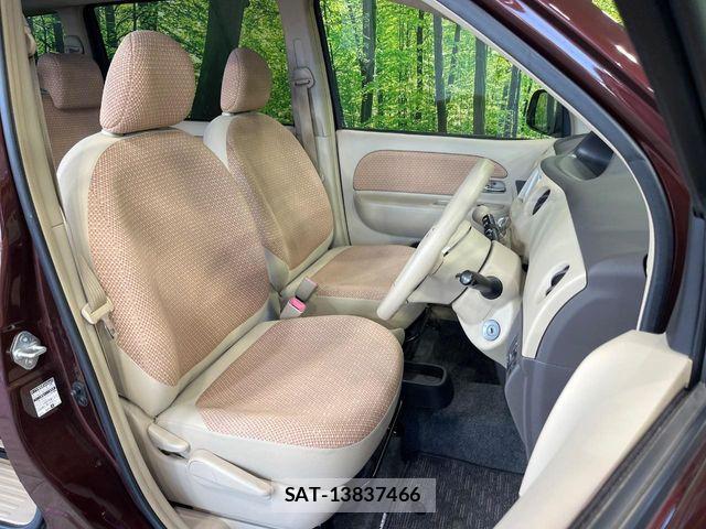 Toyota SIENTA 2012-06 6753295-7