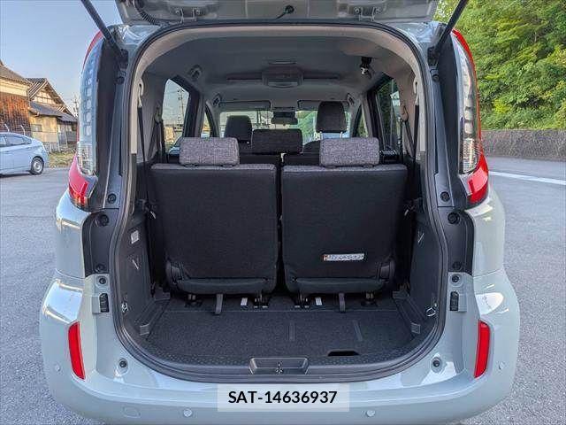 Toyota SIENTA 2025-02 6817229-13