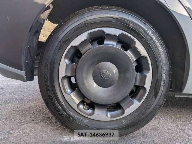 Toyota SIENTA 2025-02 6817229-16