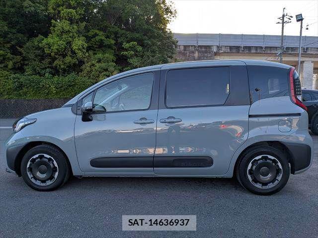 Toyota SIENTA 2025-02 6817229-23