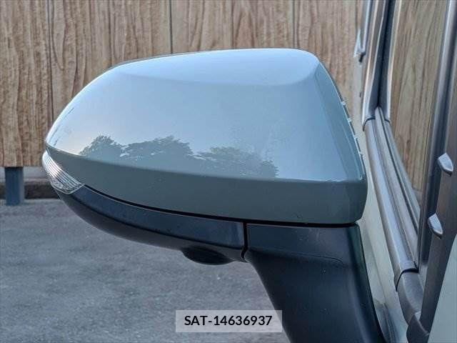 Toyota SIENTA 2025-02 6817229-27