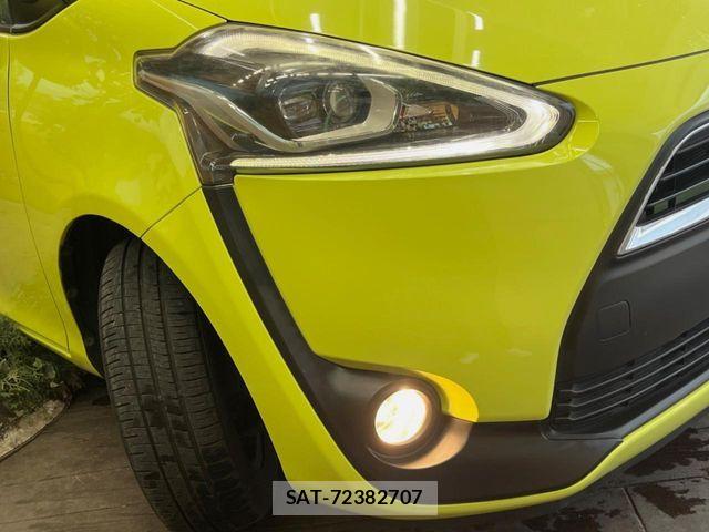 Toyota SIENTA 2015-11 6817245-11
