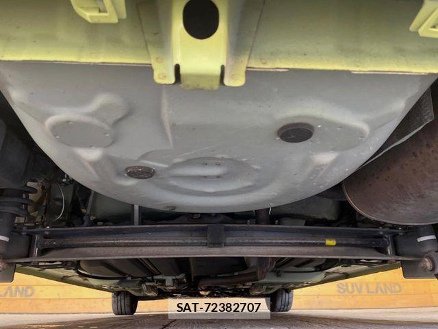 Toyota SIENTA 2015-11 6817245-18