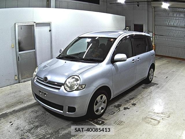 Toyota SIENTA 2009 6821879-0